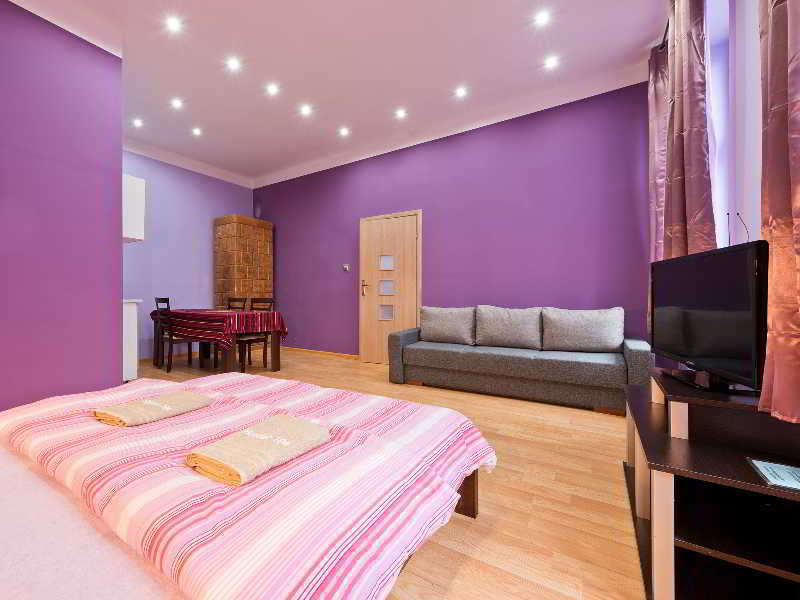 Queens Apartment