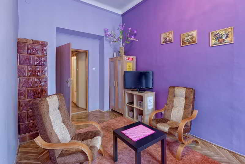 Queens Apartment